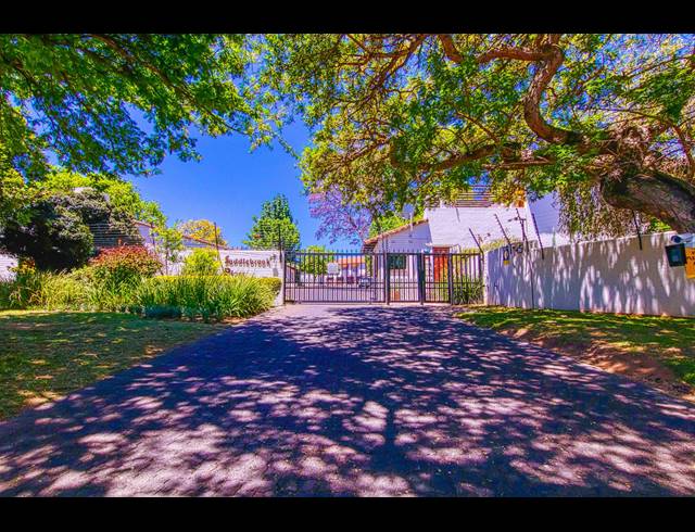 3 BEDROOM CLUSTER FOR SALE IN BRYANSTON